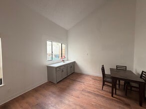 3424 Natomas Park in Sacramento, CA - Building Photo - Building Photo