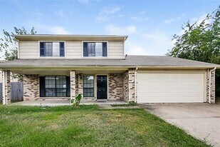 1508 Bandera Dr in Arlington, TX - Building Photo