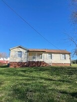 2311 Spring Place Rd SE in Cleveland, TN - Building Photo