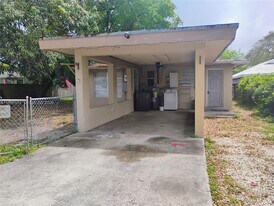 254 SW 15th St in Dania Beach, FL - Building Photo