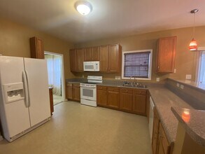 3219 Polite Ln in Raleigh, NC - Building Photo - Building Photo