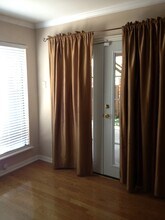 3136 Pin Oak Ct in Farmers Branch, TX - Building Photo - Building Photo