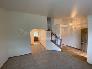 9020 190th St E in Puyallup, WA - Building Photo - Building Photo