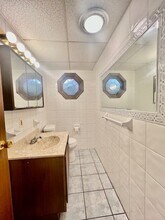 114 Henshaw St in Worcester, MA - Building Photo - Building Photo