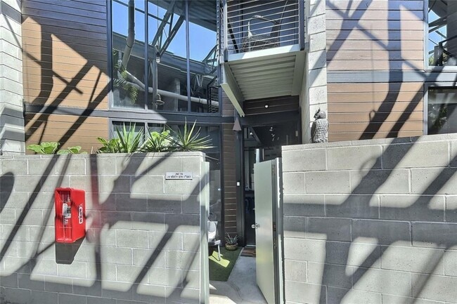 property at 217 N 12th St