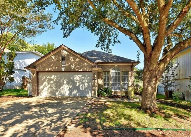 1312 Strickland Dr in Austin, TX - Building Photo - Building Photo