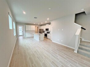 1130 Crk Vly Ct in Brandon, FL - Building Photo - Building Photo