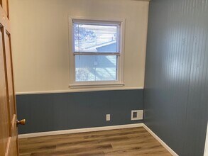 215 E 32nd St in Kearney, NE - Building Photo - Building Photo