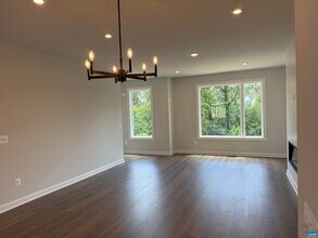 5426 Golf Dr in Crozet, VA - Building Photo - Building Photo