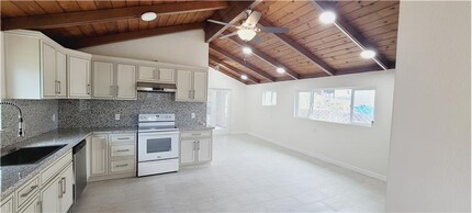 5116 Sandmound Blvd in Oakley, CA - Building Photo - Building Photo