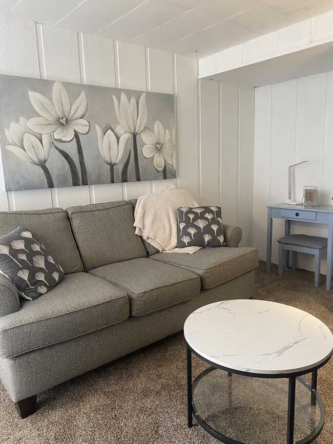 589 E Losey St in Galesburg, IL - Building Photo - Building Photo