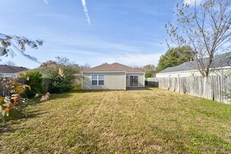 324 Grant Springs Dr in Decatur, AR - Building Photo - Building Photo