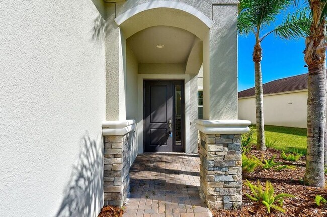 30471 Ceasar Park Dr in Wesley Chapel, FL - Building Photo - Building Photo