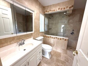 3739 Kingston Blvd in Sarasota, FL - Building Photo - Building Photo