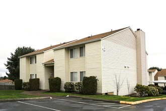 Township Sherwood in Sherwood, OR - Building Photo - Building Photo