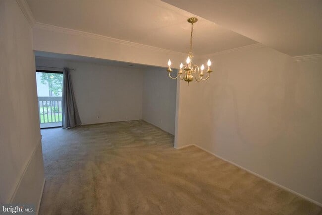 property at 2507 Glengyle Dr