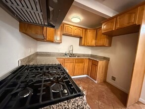 2313 Manchester St in West Sacramento, CA - Building Photo - Building Photo