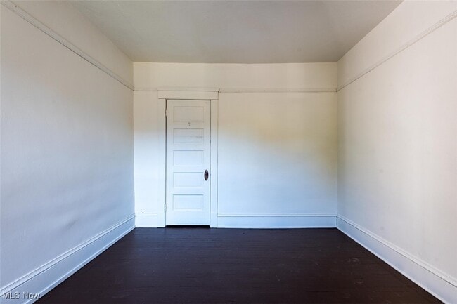 property at 3300 W 98th St