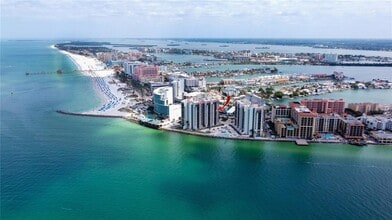440 S Gulfview Blvd in Clearwater Beach, FL - Building Photo - Building Photo