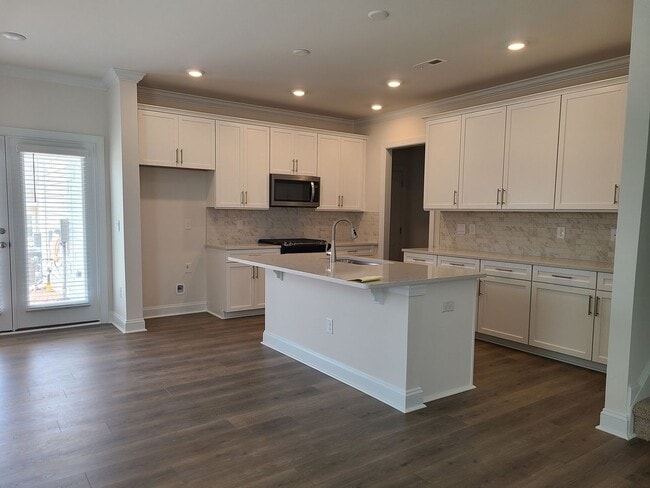 720 Westec Wy in Fuquay Varina, NC - Building Photo - Building Photo