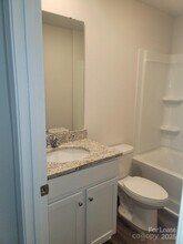 9433 Creedmore Hills Dr in Charlotte, NC - Building Photo - Building Photo