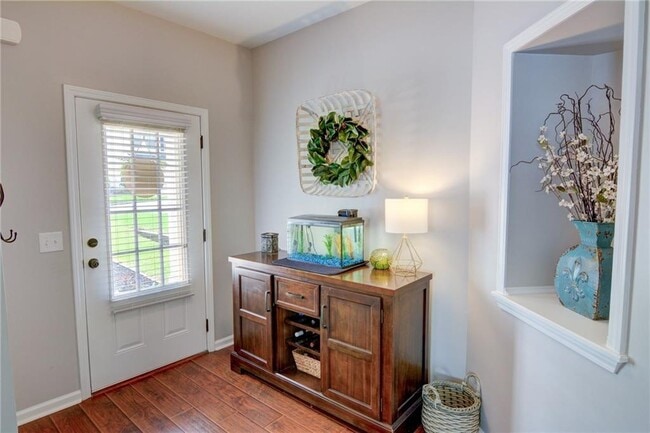 4918 McEver View Dr in Sugar Hill, GA - Building Photo - Building Photo