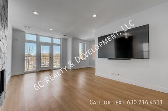 2413 W Haddon Ave-Unit -Unit 2 , Unit 2 in Chicago, IL - Building Photo - Building Photo