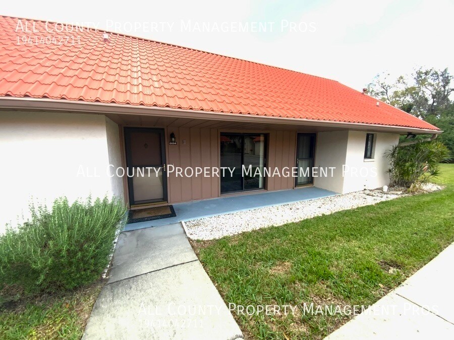 6694 Draw Ln in Sarasota, FL - Building Photo