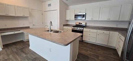 2803 Hull Ln in the Villages, FL - Building Photo - Building Photo