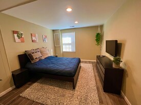 3962 Wilcoxson Dr, Unit Patio Apartment in Fairfax, VA - Building Photo
