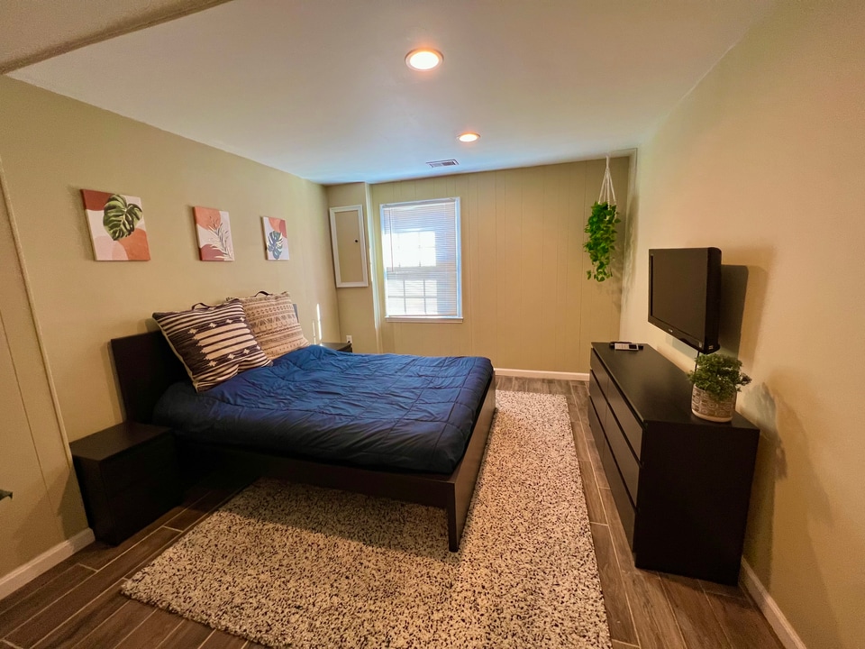 3962 Wilcoxson Dr, Unit Patio Apartment in Fairfax, VA - Building Photo