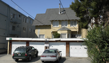 265-269 MacArthur Blvd in Oakland, CA - Building Photo - Building Photo