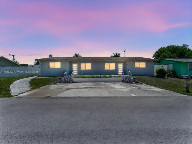 property at 1811 SW 97th Terrace