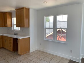 2575 Kellogg Loop in Livermore, CA - Building Photo - Building Photo