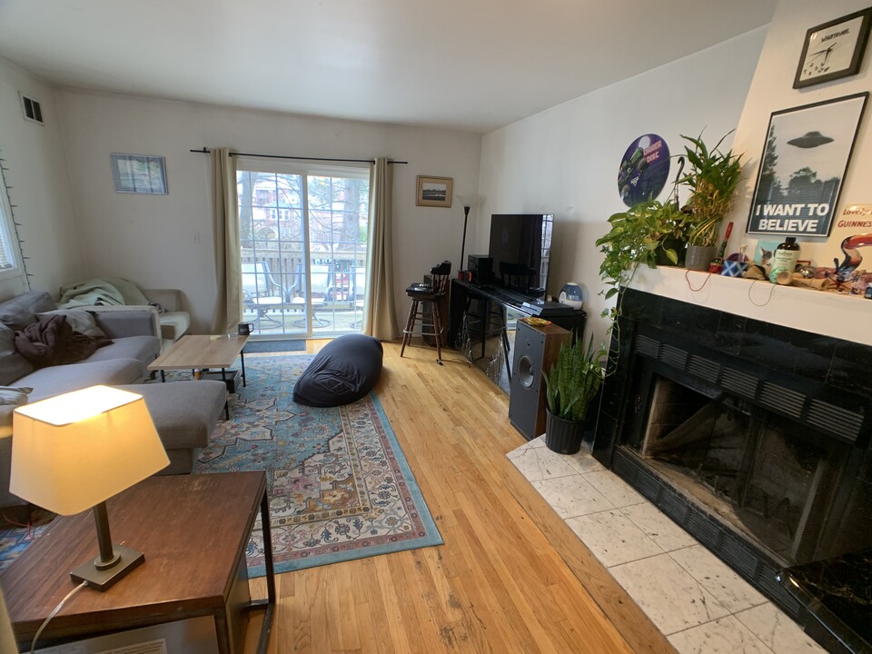 258 Allston St, Unit C in Boston, MA - Building Photo