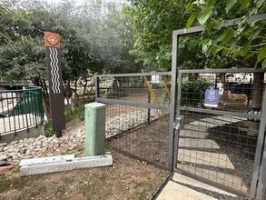 1130 E Quincy St in San Antonio, TX - Building Photo - Building Photo