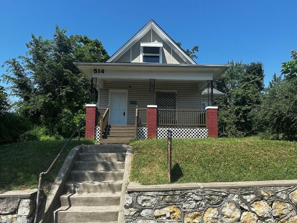 514 S 20th St in St. Joseph, MO - Building Photo