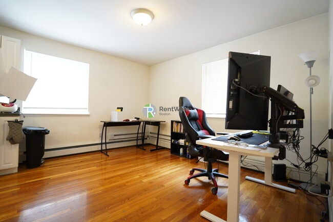 8 Griggs St