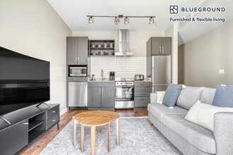 1011 4th St NW in Washington, DC - Building Photo - Building Photo