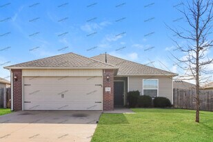 25210 E 91st Ct S in Broken Arrow, OK - Building Photo