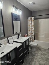 3325 E Ford Ave in Gilbert, AZ - Building Photo - Building Photo