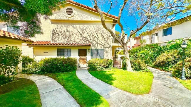 property at 7620 Palmilla Dr