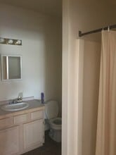 905 W Eagle Pass St, Unit A in Alpine, TX - Building Photo - Building Photo