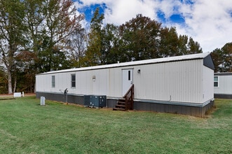 415 W Limestone Rd, Unit 5 in Hazel Green, AL - Building Photo - Building Photo