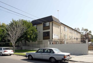 Magnolia Arts Hoa in North Hollywood, CA - Foto de edificio - Building Photo