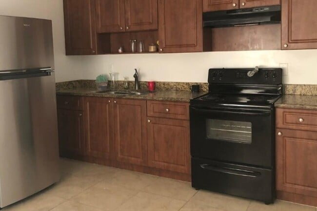 3389 Hi St, Unit 3389