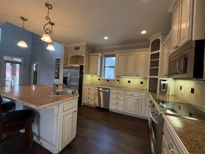 3815 Holly Ridge Dr in Longview, TX - Foto de edificio - Building Photo