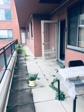 1021 Arlington Blvd, Unit 1001 in Arlington, VA - Building Photo - Building Photo
