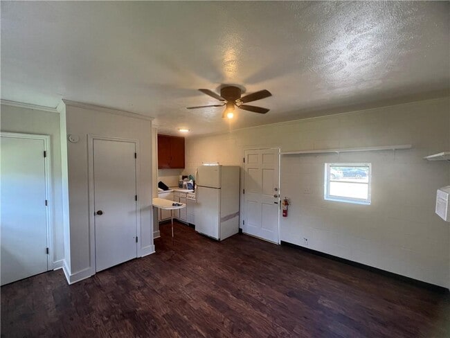 924 N Tennessee St in Cartersville, GA - Building Photo - Building Photo