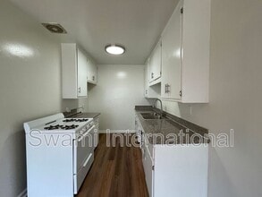 2700 W El Segundo Blvd in Gardena, CA - Building Photo - Building Photo